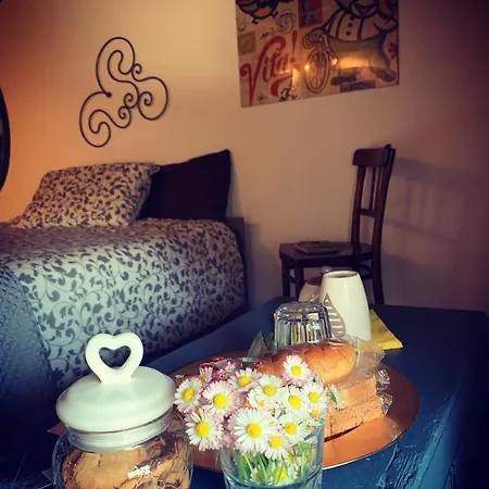 Graziosa Mansarda Country Homestay *